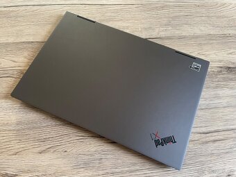 konvertibilní Lenovo ThinkPad X1 Yoga 5th - i7-10610 / 16GB - 10