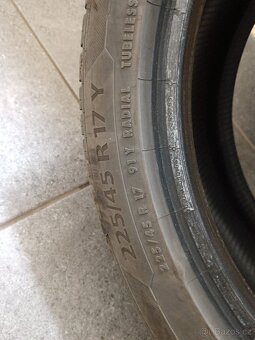 Letní pneu 225/45r17 - 10