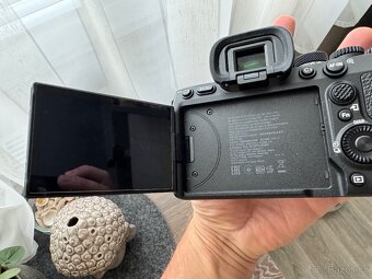 SONY A7 IV - ZÁRUKA DO 2027 - 10