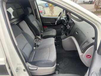 Hyundai H1 2.5 CRDi, ČR, 2.majitel, 97000km - 10