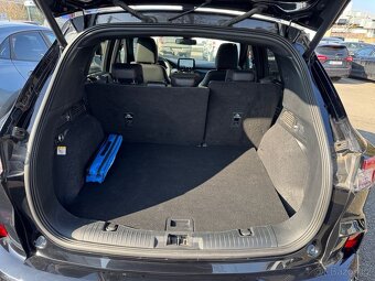 Ford Kuga ST Line X 4x4 FHEV - 10