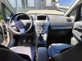 Opel Zafira Edition 1.6 16V - 10