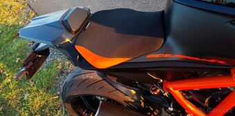 KTM 1290 Super Duke R - top stav, 9t/km - 10
