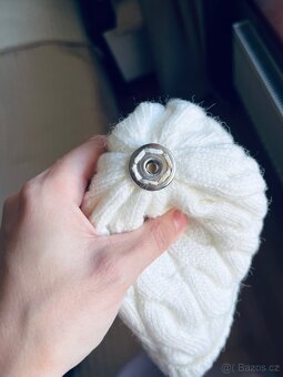 Dětská zimní čepice s pravou bambulí – pro holčičku - 10