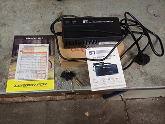 Leader fox sandy- trekové - 10