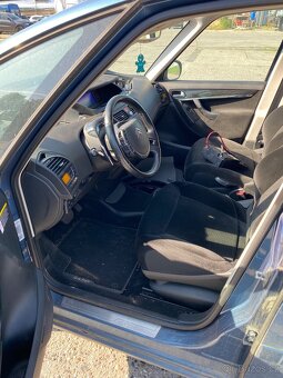 Citroen C4 Piccaso 1.6 16v 7 míst díly - 10