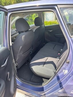 Hyundai ix20 - 10