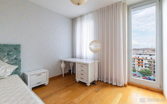 Luxusní penthouse 4+kk s panoramatickou střešní terasou 190 - 10