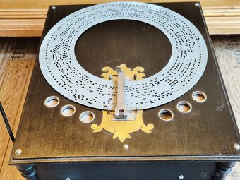 Starožitný hrací stroj, flašinet Ariosa, 1898, Německo - 10