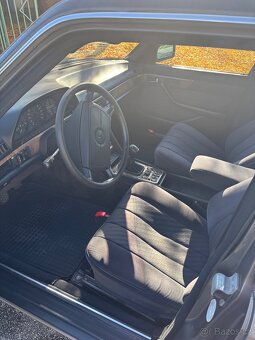 Mercedes-Benz W126 S 300SE - MANUÁL - 10