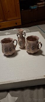 Hrnky, hrnečky, skleničky, vázičky - 10