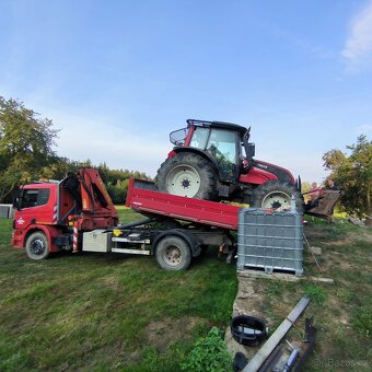 Nosič kontejneru s hydraulickou rukou - 10