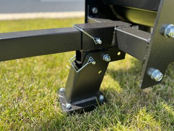 Zahradní štěpkovač na dřevo GTS-2000PRO - 10