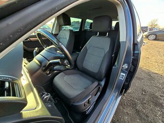 Volkswagen Passat Variant 2.0 TDi 103KW pravidelný servis - 10