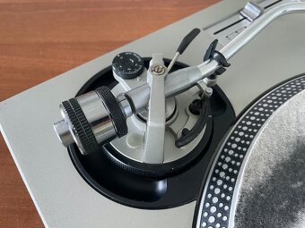 Technics SL 1210 mk2 - 10