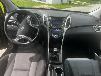 Hyundai i30 1,6 CRDI, 81 kw - 10