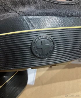 Tenisky orig.Dr.Martens Jacy vel.42 - 10