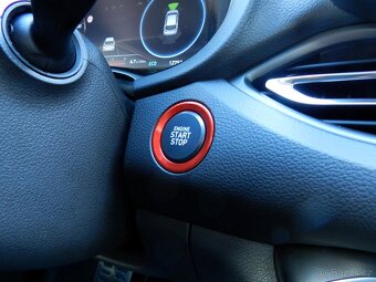 Hyundai i30 N-LINE FL 1.5 T-GDI 103 kW r.v. 2024 DPH - 10