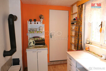 Prodej chaty, 65 m², Jesenice, ul. U Velkého rybníka - 10