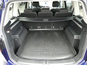 Volkswagen Touran 1.4 TSi 7.míst, DSG, webasto - 10