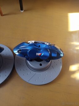 Trmeny bmw m sport a performance/kotouče - 10