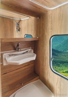 Karavany Niewiadow Enka N126N - 10