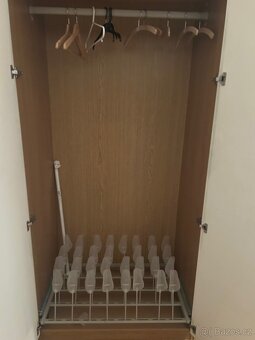 Šatní skříně - 10