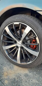BMW E60 520i benzín-manuál R6 - 10