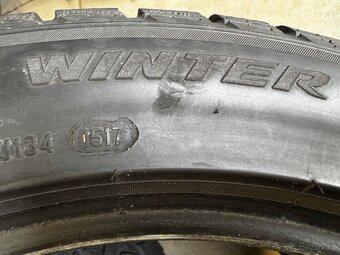 Zimní pneu Pirelii Stozero 245/45/18 - 10