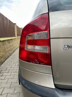 Škoda Octavia 2 Combi 1.6 - 10