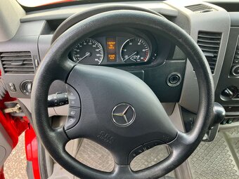 Velitelské hasičské vozidlo, Mercedes Sprinter 315 CDI - 10