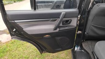 Mitsubishi Pajero, 3.2DI-D 147kw 7-míst ,Manuál, Bez DPF - 10