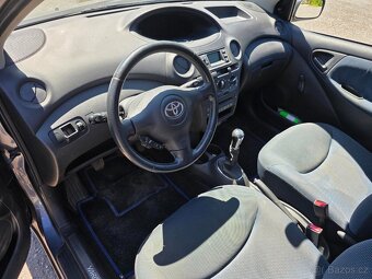Toyota Yaris 1,0 VVT-i - 10