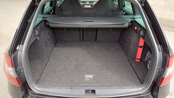 Škoda Octavia combi 2.0 TDI 135kW RS Challenge - bez ADblue - 10