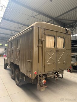 Praga V3S skříň - 10