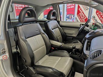 Volkswagen New Beetle 2.3 V5 125kW SPORT EDITION, ŠÍBR, KŮŽE - 10