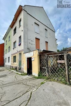 Prodej bytového domu 240 m² se stavebním pozemkem 138m² - 10