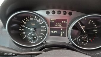 Mercedes ML 300 CDI Automat Super. Stav. - 10