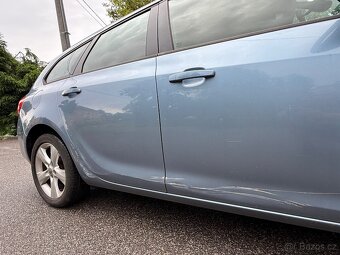 Opel Astra J 1.6i 85kw - 10