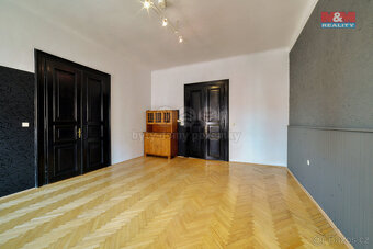 Prodej bytu 3+1, 90 m², Cheb, ul. Karlova - 10