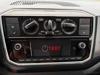 VOLKSWAGEN UP GOLF 1.0 2017 5 DVERI - 10