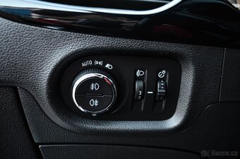 Opel Astra Sport Tourer ST 1.6 CDTI 136k Dynamic AT6 - 10