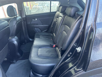Kia Sportage 2.0CRDi 4x4/135kW/1MAJ/Výhřev - 10