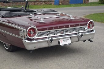 Ford Galaxie 500XL - 10