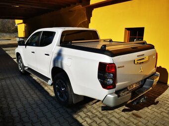 Mitsubishi L200 Double Cab - 10