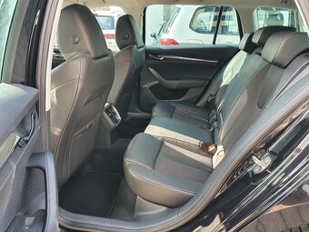 Škoda Octavia 4 iV Combi Style 1.4TSI 150kW 80tkm Keyless Qi - 10