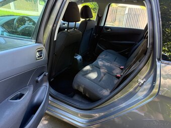 PEUGEOT 308 KOMBI, 1.6 benzín, NOVÁ STK, tažné zařízení - 10