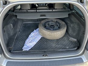 Volvo V70 D5 120kw ND - 10