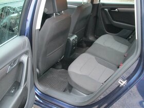 Volkswagen Passat B7 2.0 TDI - 10