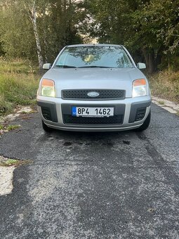 Ford Fusion 1.6 MPI - 10